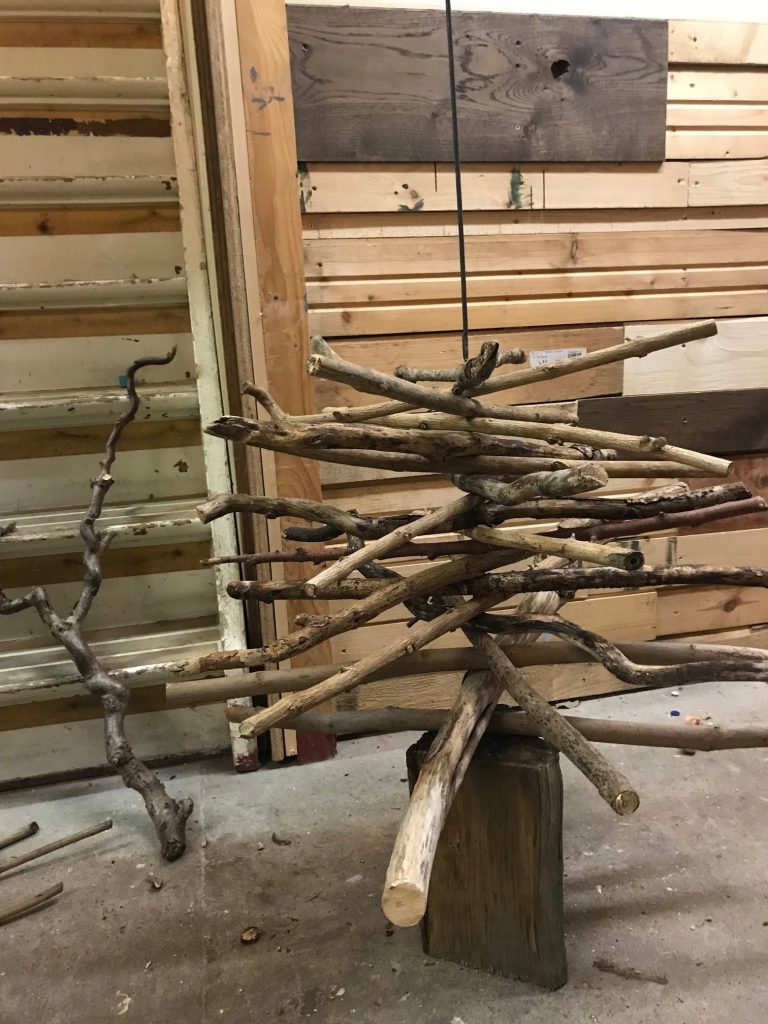 houten kerstboom van takken